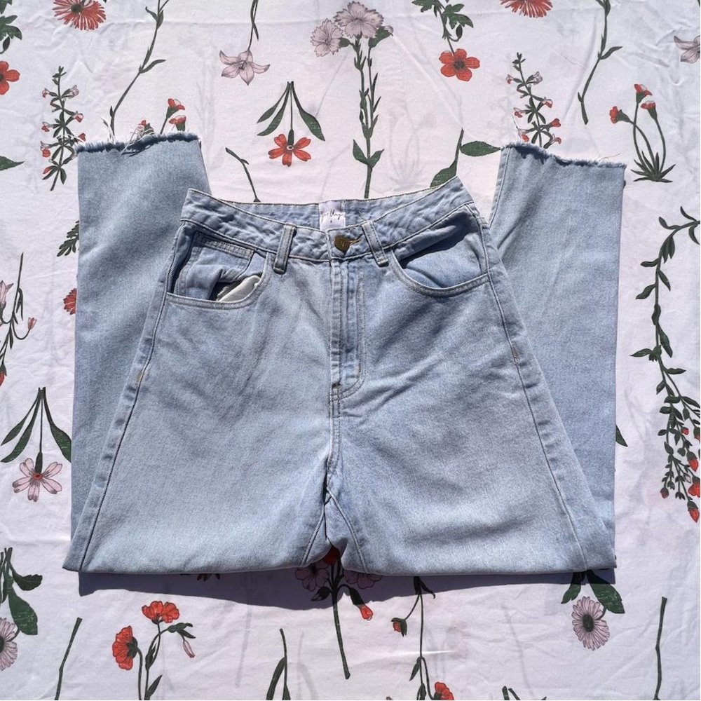 Princess Polly Light Wash Mom Jeans